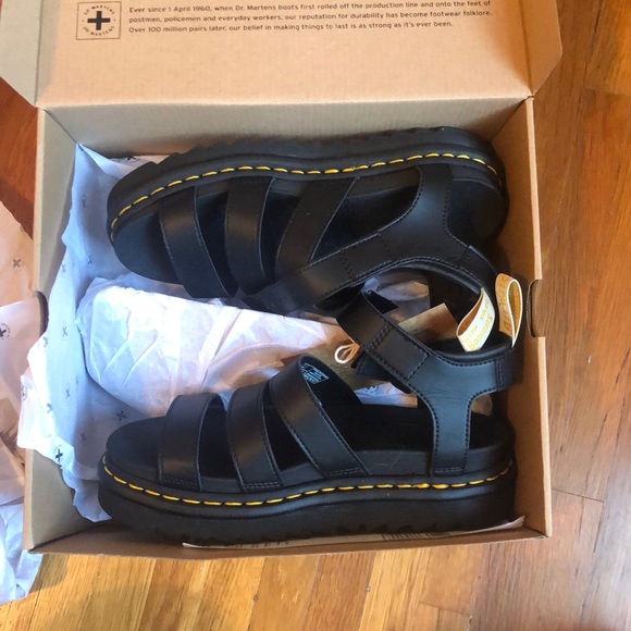 SOLD Dr. Marten AirWair platform sandals - Picture 2 of 4